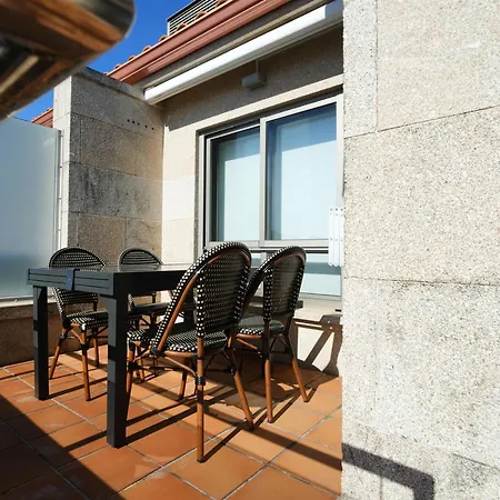 Galihost - ático Con Piscina Y Vistas En Playa De Areas Sanxenxo